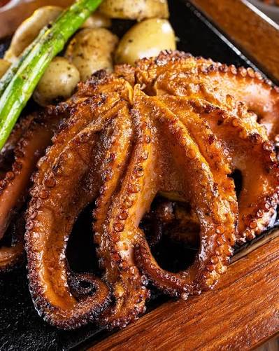 Pulpo al carbón